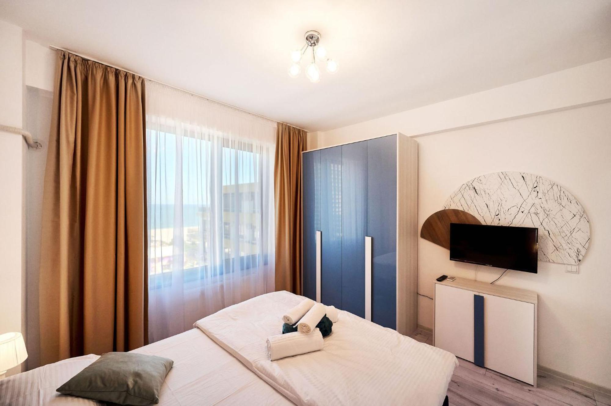 Apartament Summerland Vedere La Mare Mamaia Ngoại thất bức ảnh