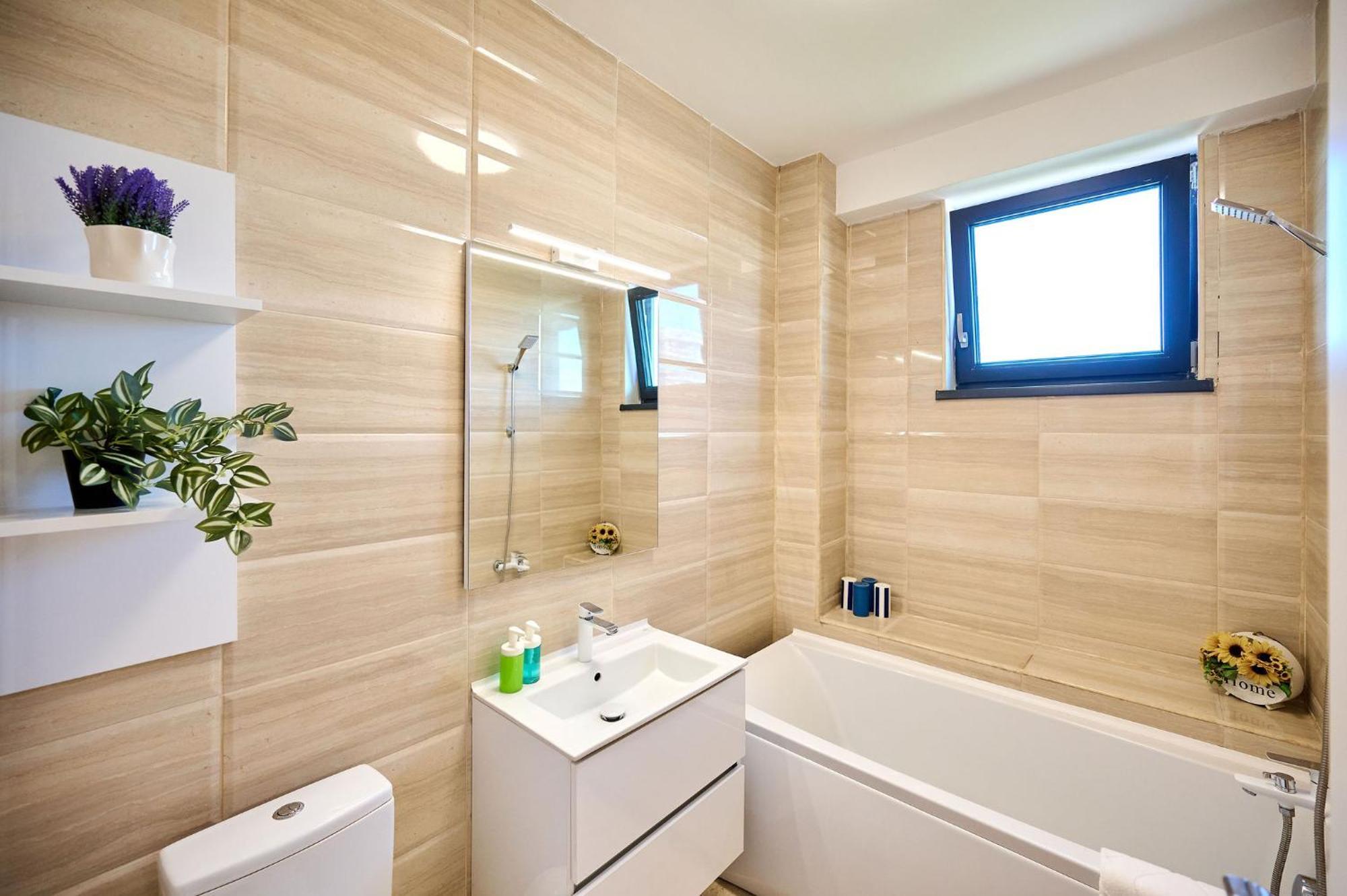 Apartament Summerland Vedere La Mare Mamaia Ngoại thất bức ảnh